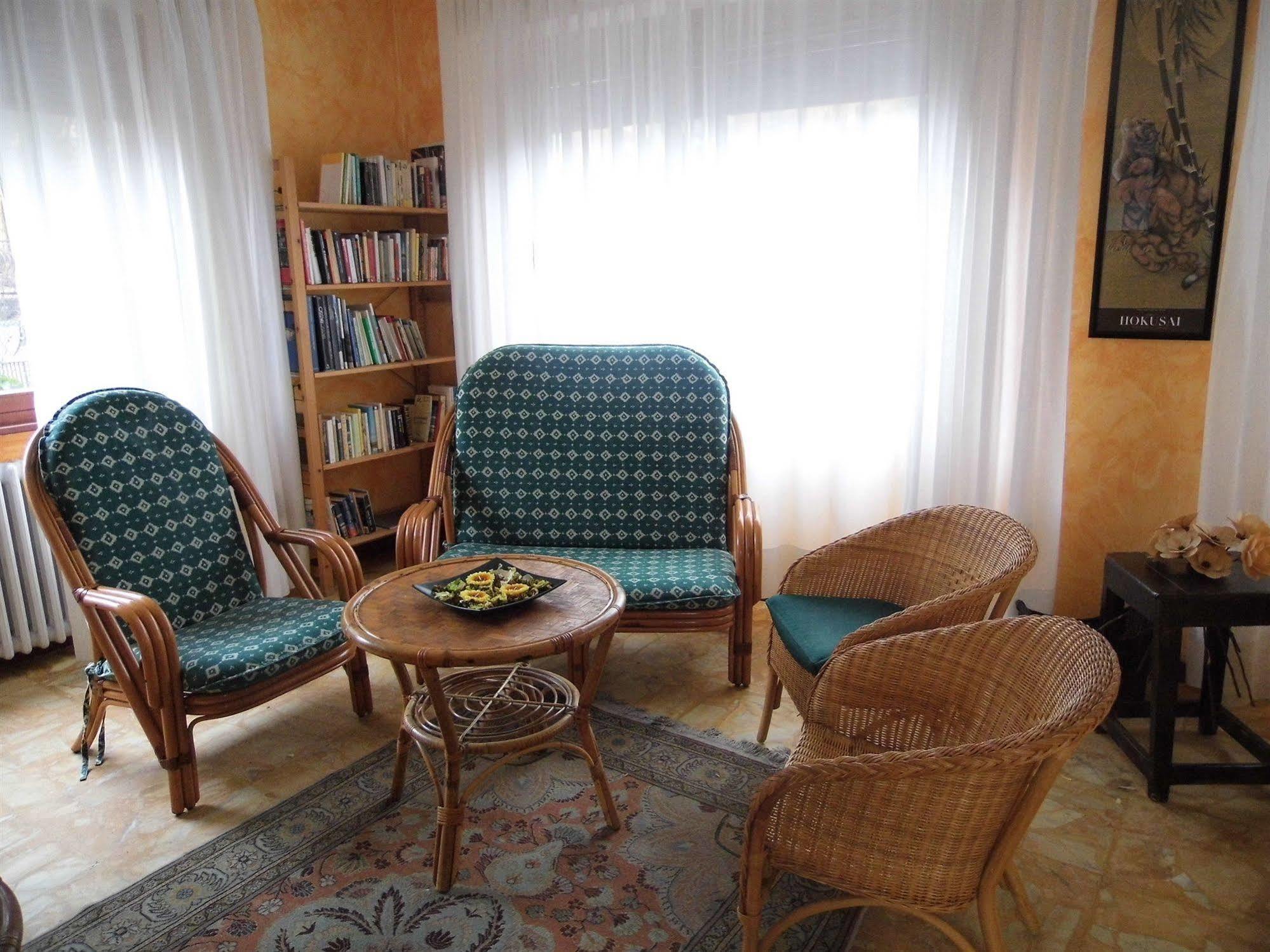 Hotel Elvezia Lake Maggiore Eksteriør billede